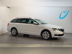 Skoda Octavia Combi - 1.5 TSI 150pk DSG Greentech Sport Business Parkeersensoren Stoelverwarming Trekhaak App Co