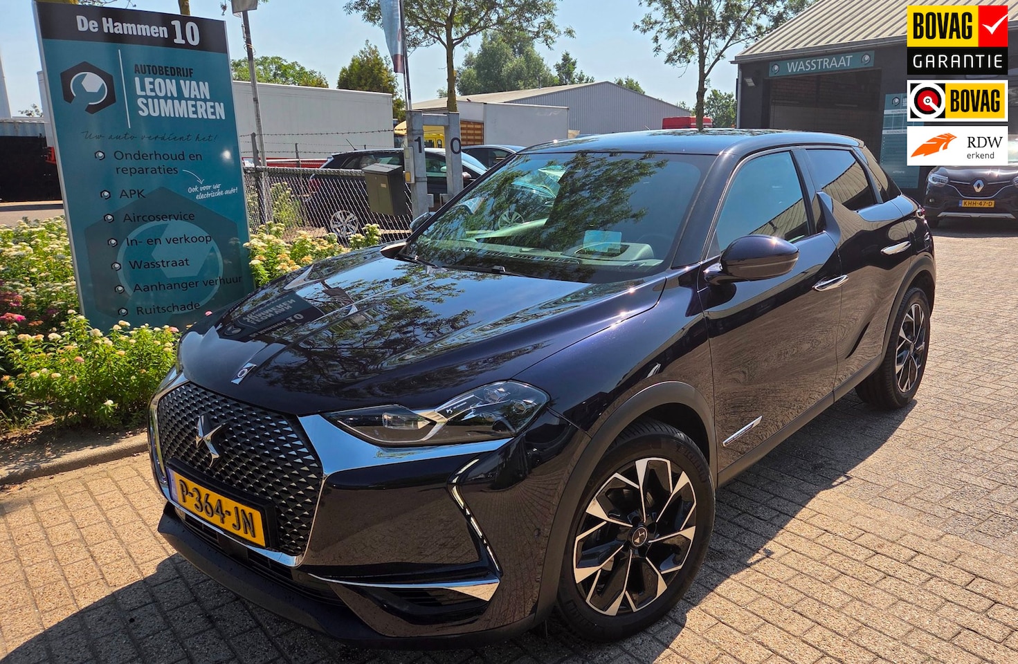 DS 3 Crossback - 1.2 PureTech Rivoli l Keyless Entry l Headup l Premium audio l stoelverwarming l Clima l C - AutoWereld.nl