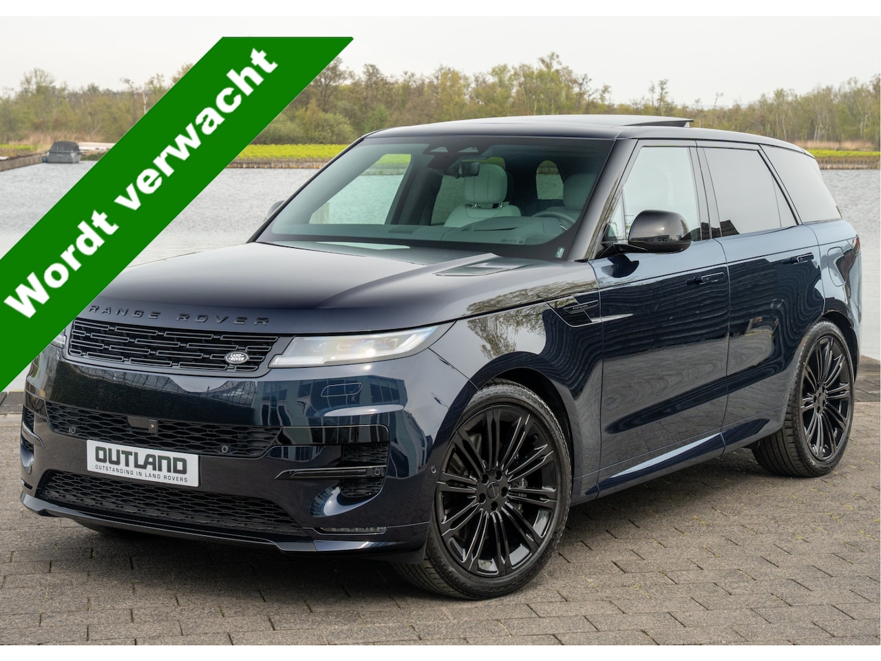 Land Rover Range Rover Sport - P550e Autobiography | VERWACHT | SV Constellation Blue Ultra Metallic | Enhanced Black Pac - AutoWereld.nl