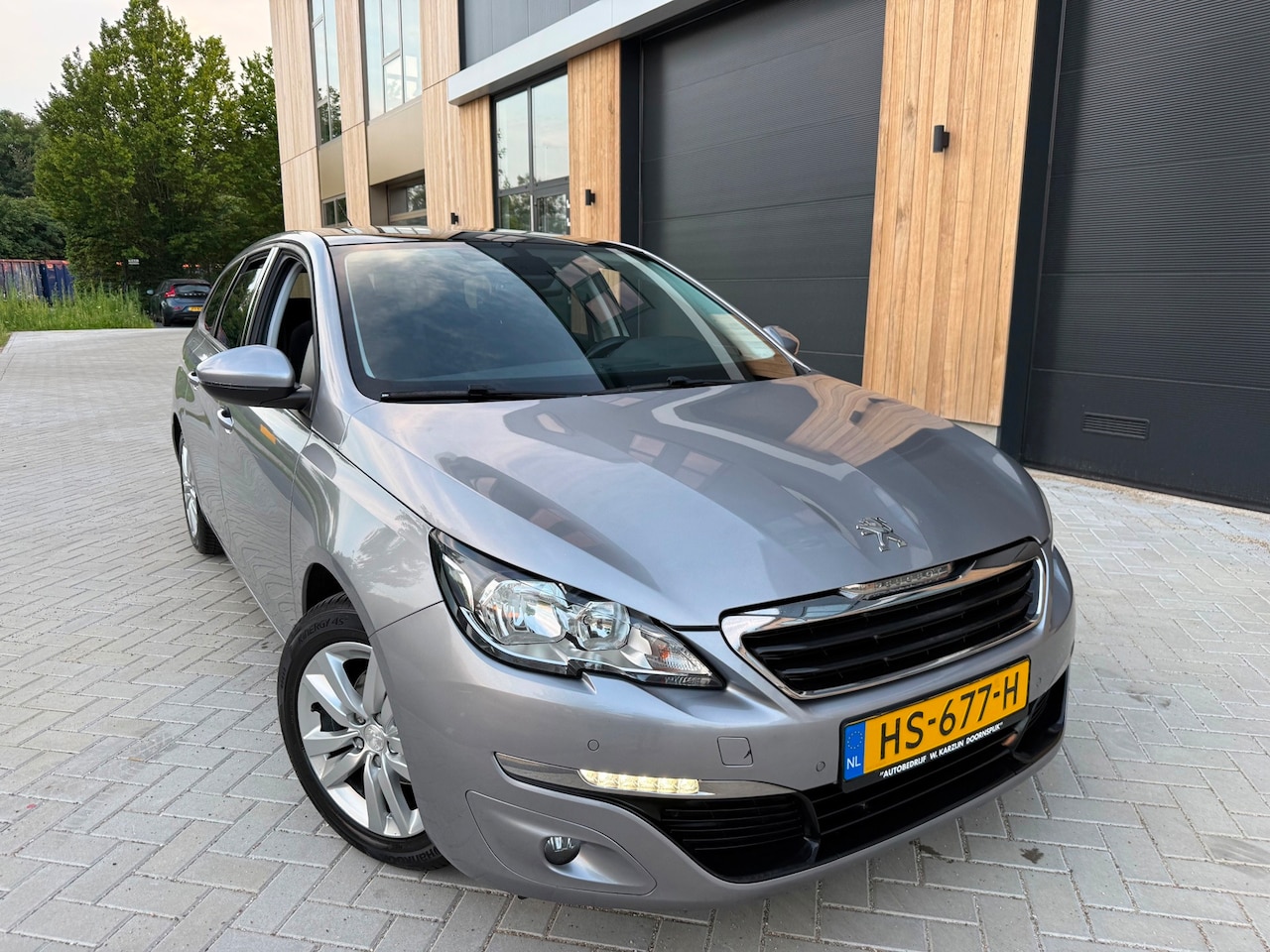 Peugeot 308 SW - 1.6 BlueHDI Executive Pack (bj 12-2015) PANO|CAM|ECC|CRUISE - AutoWereld.nl