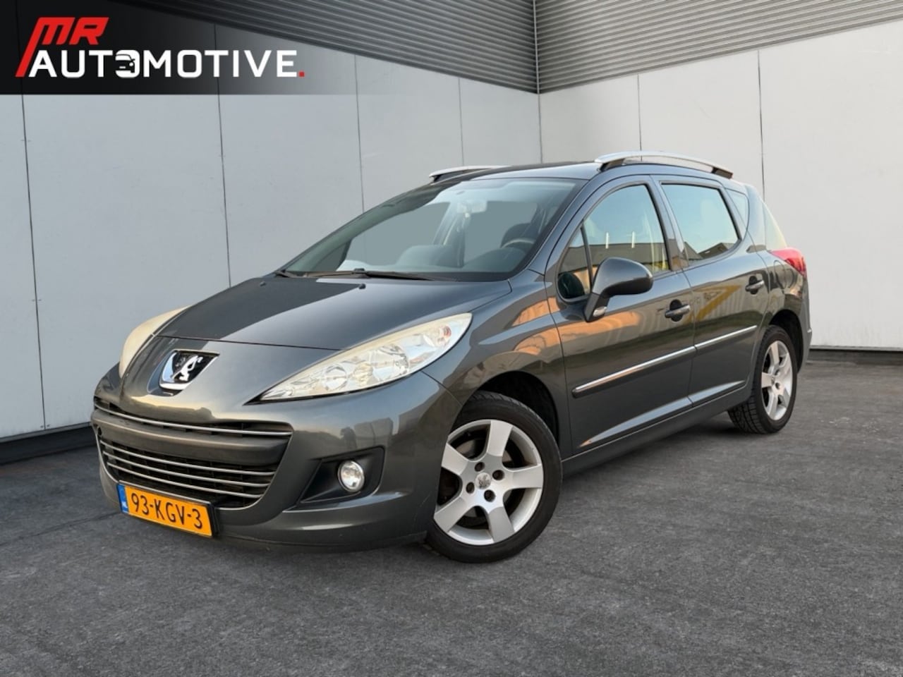 Peugeot 207 - 1.6 VTi - Panorama, Navigatie, Airco - AutoWereld.nl