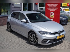 Volkswagen Polo - 1.0 TSI Business / Cruise control / Carplay / Camera / Stoelverwarming