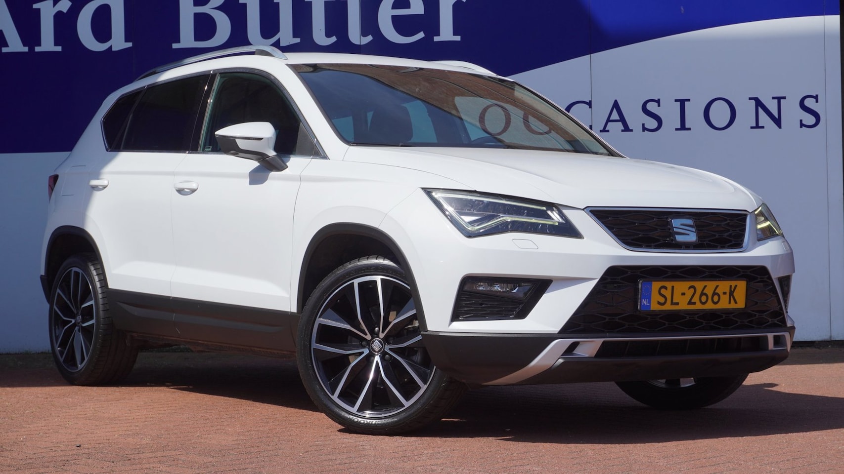 SEAT Ateca - 1.4 EcoTSI Xcellence 150PK+VOL-LEDER+XENON+NAVI+CAMERA+18"LMV = ZOMER AKTIE ! - AutoWereld.nl