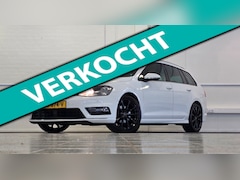 Volkswagen Golf Variant - 1.4 TSI Highline R-Line Schuifdak Navigatie Xenon Stoelverwarming 18" LM velgen