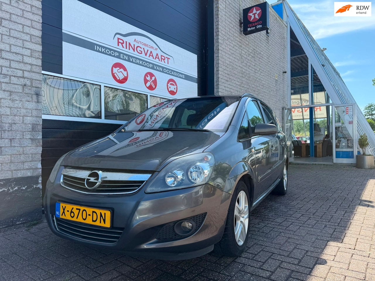 Opel Zafira - 1.8 Cosmo Nette Auto - AutoWereld.nl