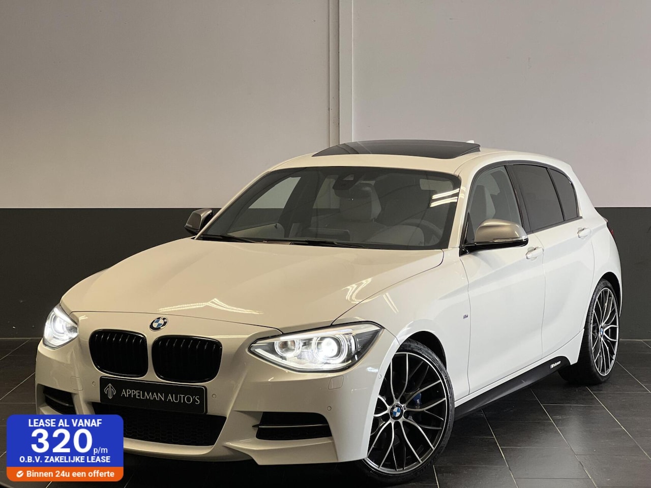 BMW 1-serie - M135i M-Performance FULL|H&K|Camera|Keyless|Schuifdak|Leder| - AutoWereld.nl