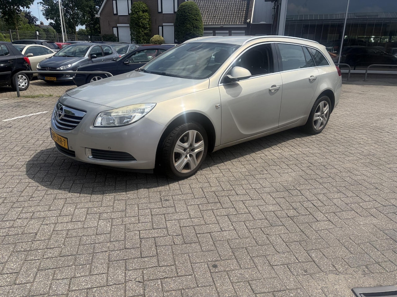 Opel Insignia Sports Tourer - 2.0 CDTI Business Motor defect - AutoWereld.nl