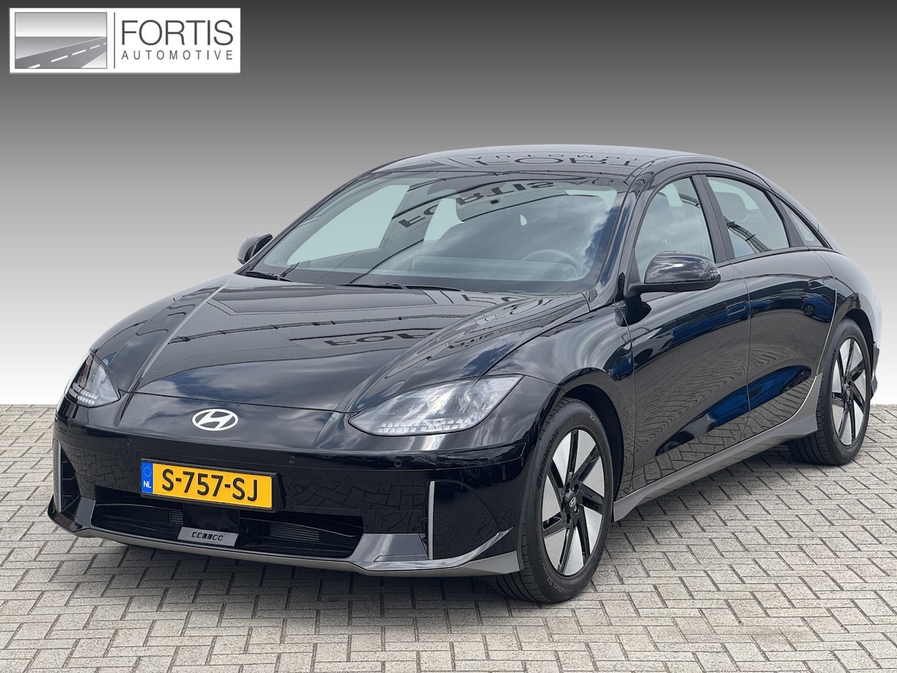 Hyundai IONIQ 6 - Style 53 kWh NL-AUTO | 1STE EIGENAAR | - AutoWereld.nl