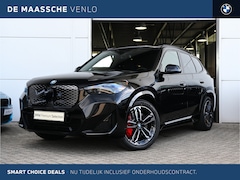 BMW iX1 - eDrive20 M Sport / Trekhaak / Panoramadak / Sportstoelen / Comfort Access / Achteruitrijca