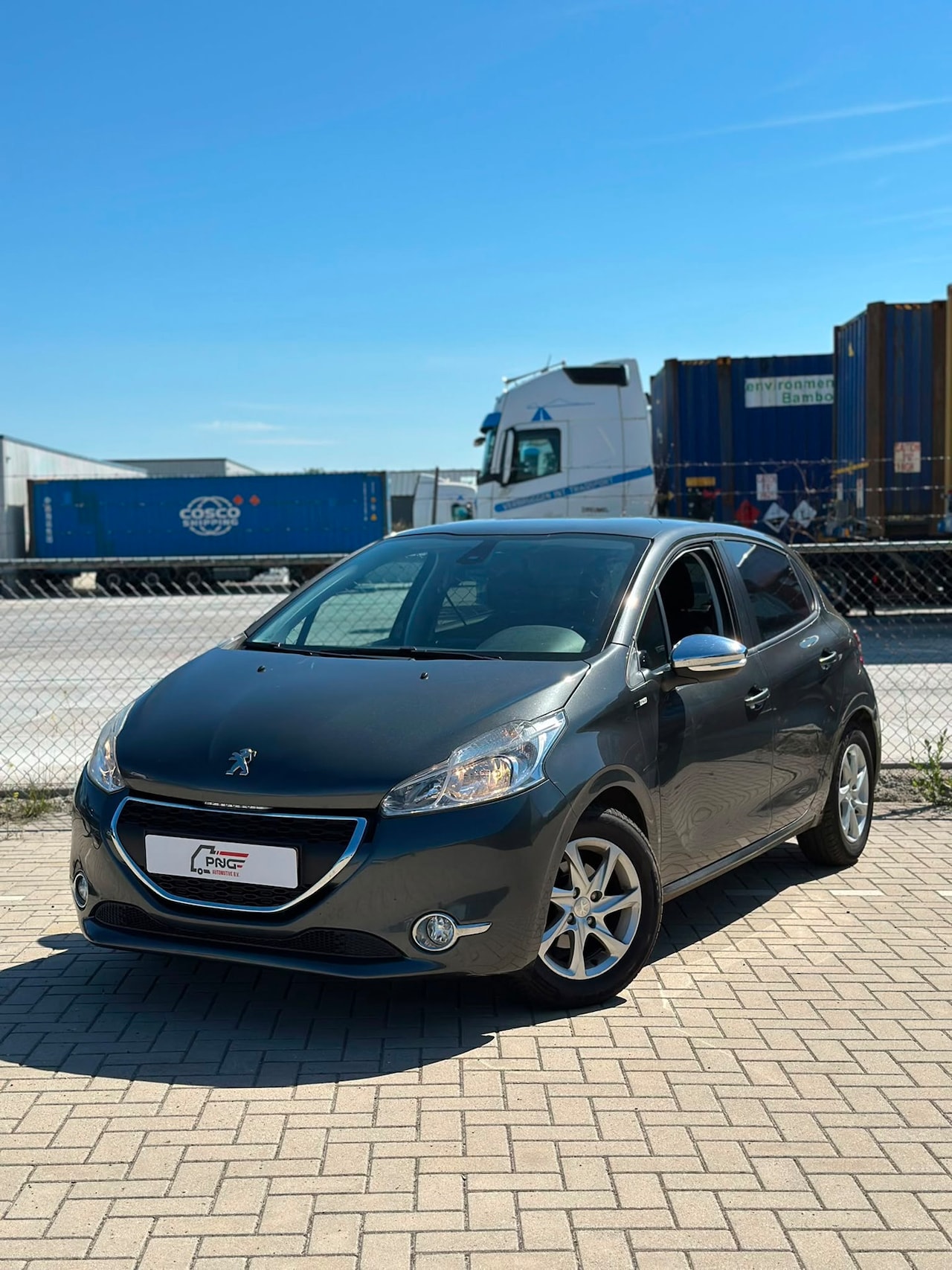 Peugeot 208 - 1.2 PureTech Style Pack AIRCO - AUT - BLEUTOOTH - AutoWereld.nl
