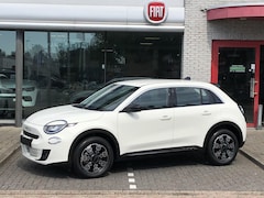 Fiat 600 - 1.2 Hybrid Icon AUTOMAAT|NAVI|CLIMATE|APPLE/ANDROID|CAMERA|PDC|17"