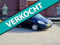 Renault Scénic - 2.0-16V Business Line / Airco / Nap / Nieuwe Apk / Trekhaak / Cruise control