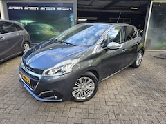 Peugeot 208 - 1.2 110PK Première | AUTOMAAT | 12MND GARANTIE | CAMERA | NAVI | AIRCO | LMV |
