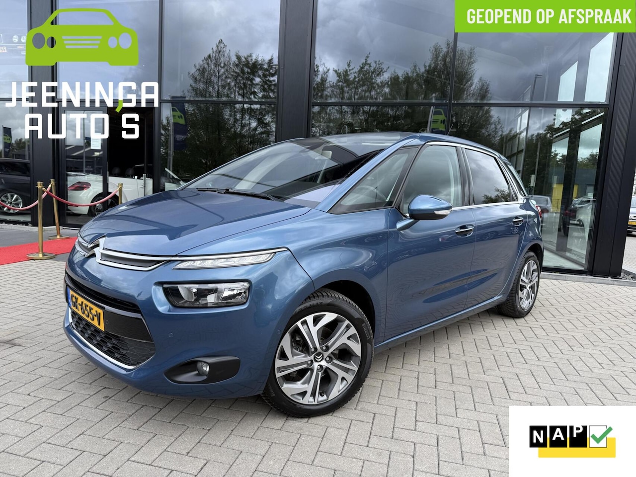 Citroën C4 Picasso - 1.2 PureTech Intensive|Camera|PDC|Navi|Airco - AutoWereld.nl