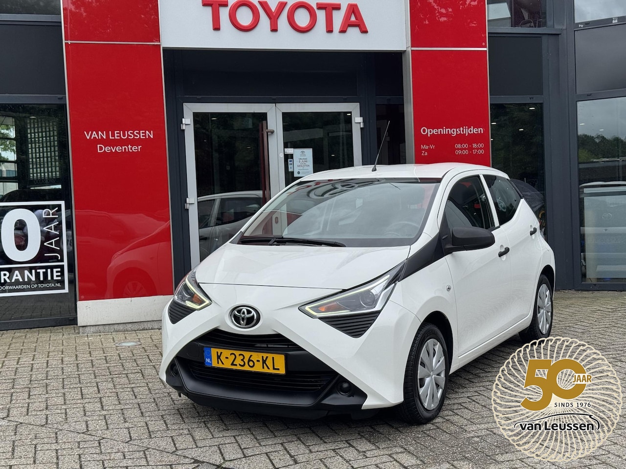 Toyota Aygo - 1.0 VVT-i x-fun AIRCO NL-AUTO 1E EIGENAAR ELEKTRISCHE RAMEN - AutoWereld.nl