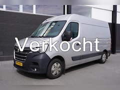 Renault Master - 2.3 dCi 150PK L2H2 EURO 6 - Airco - Cruise - Camera - €19.900, - Excl
