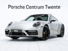 Porsche 911 - Carrera 4
