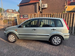 Ford Fusion - 1.4-16V Luxury Airco Ijskoud