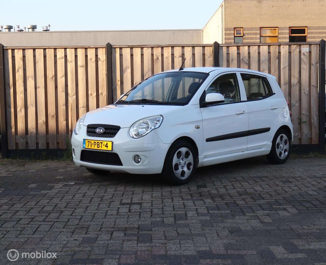 Kia Picanto - 1.0 Seven airco - AutoWereld.nl