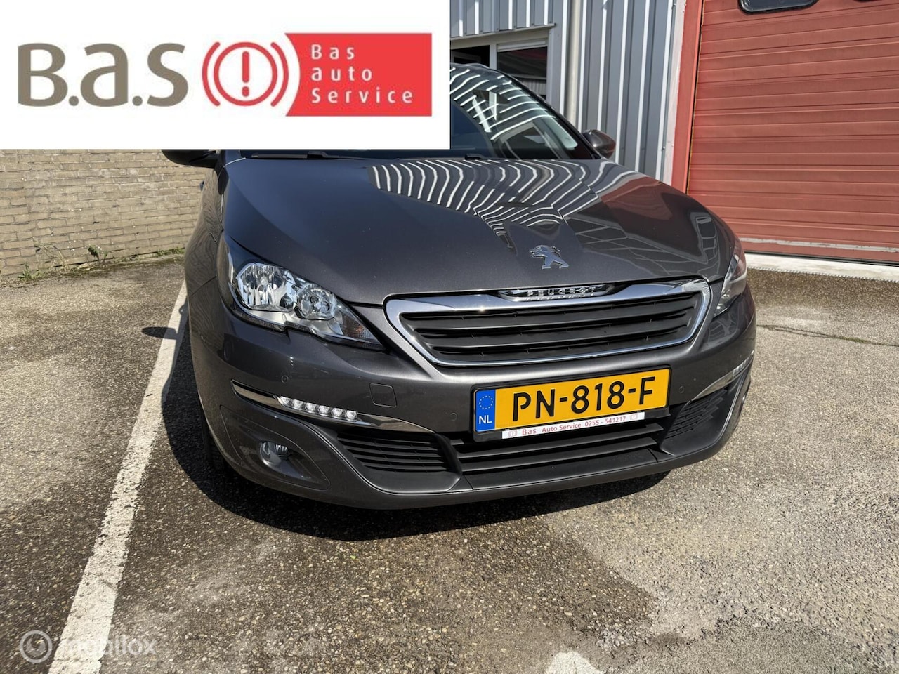 Peugeot 308 SW - 1.2 PureTech Blue Lease Executive 1.2 PureTech Blue Lease Executive - AutoWereld.nl