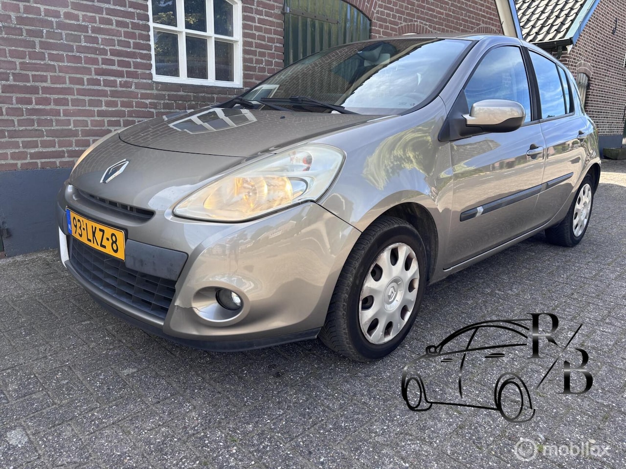 Renault Clio - 1.2 Sélection Business NIEUWE DISTRIB APK AIRCO - AutoWereld.nl