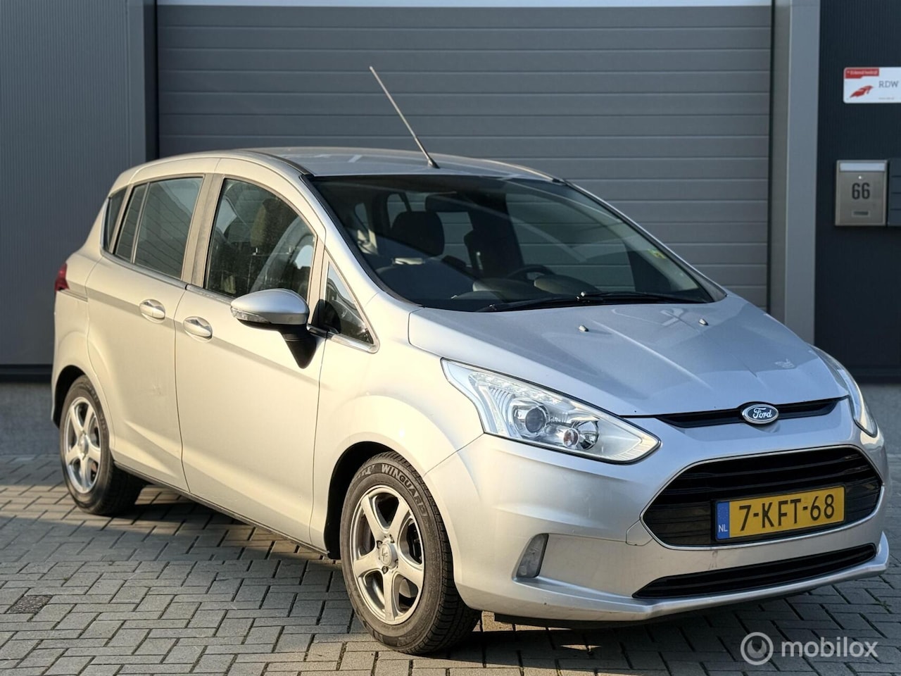 Ford B-Max - 1.0 EcoBoost Titanium 1.0 EcoBoost Titanium - AutoWereld.nl