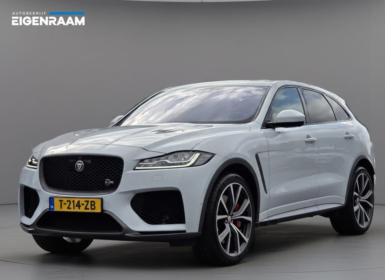 Jaguar F-Pace - 5.0 V8 S/C AWD SVR | Bijzonder netjes | Goed onderhouden - AutoWereld.nl