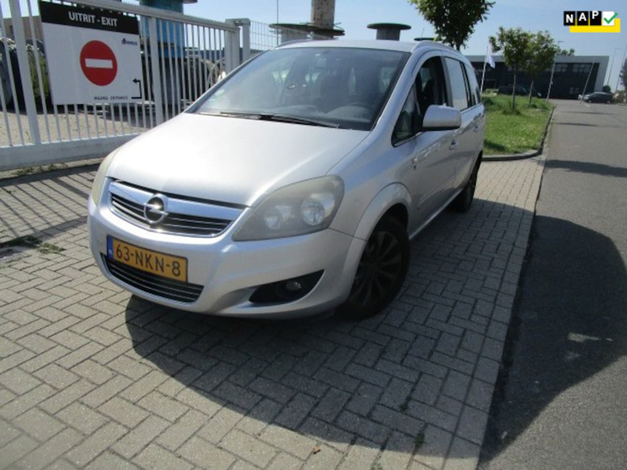 Opel Zafira - 1.8 111 years Edition 1.8 111 years Edition - AutoWereld.nl