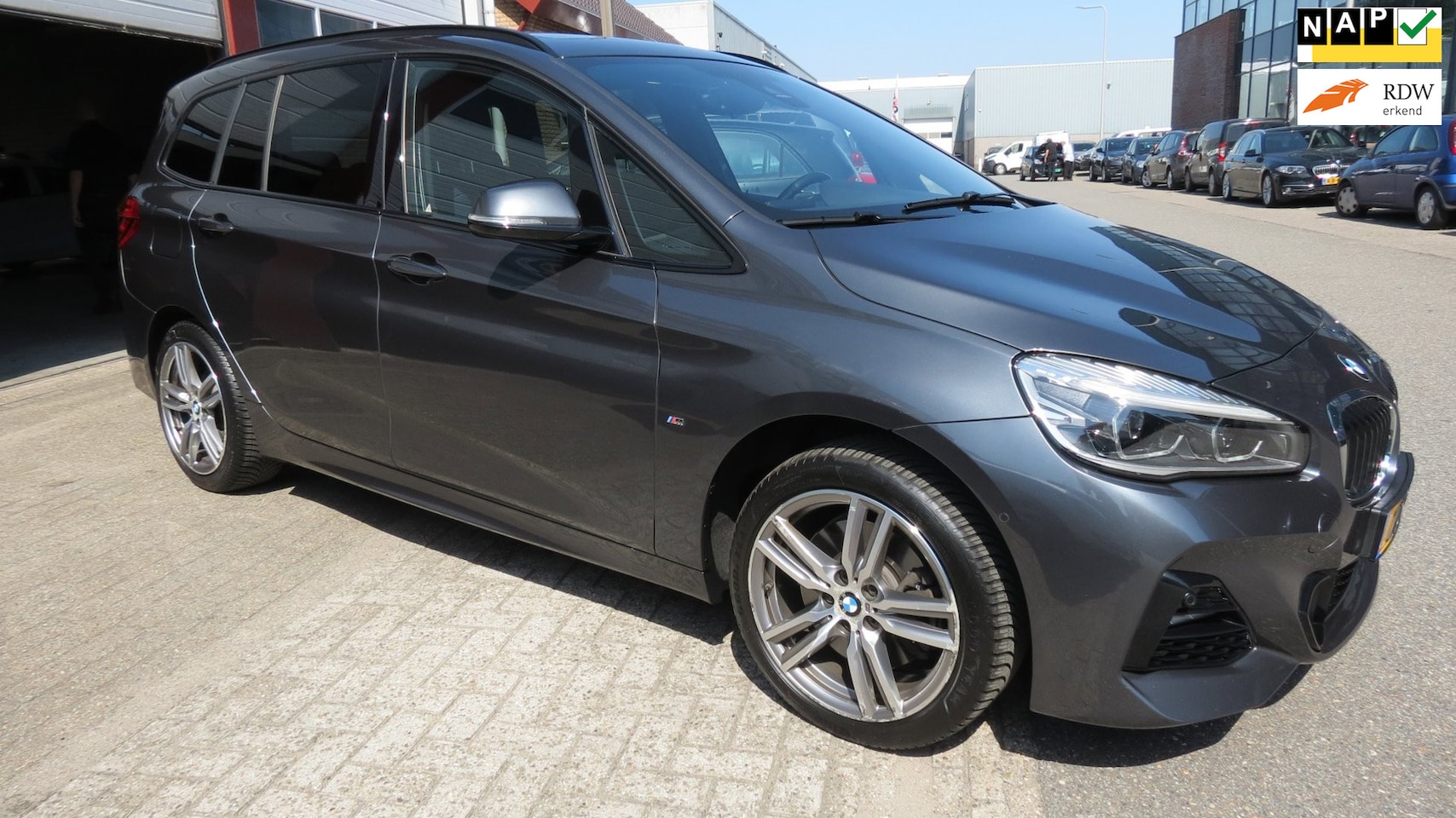 BMW 2-serie Gran Tourer - 220i 7p. Executive 220i 7p. Executive - AutoWereld.nl