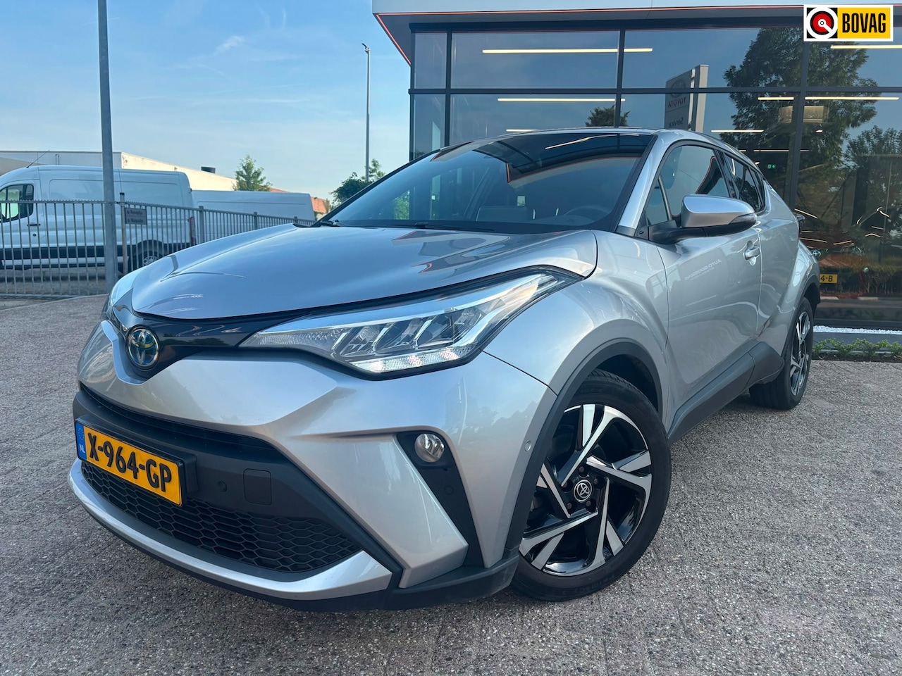 Toyota C-HR - 1.8 Hybrid Dynamic |Dodehoek detector|Stoel-Stuurverwarming - AutoWereld.nl