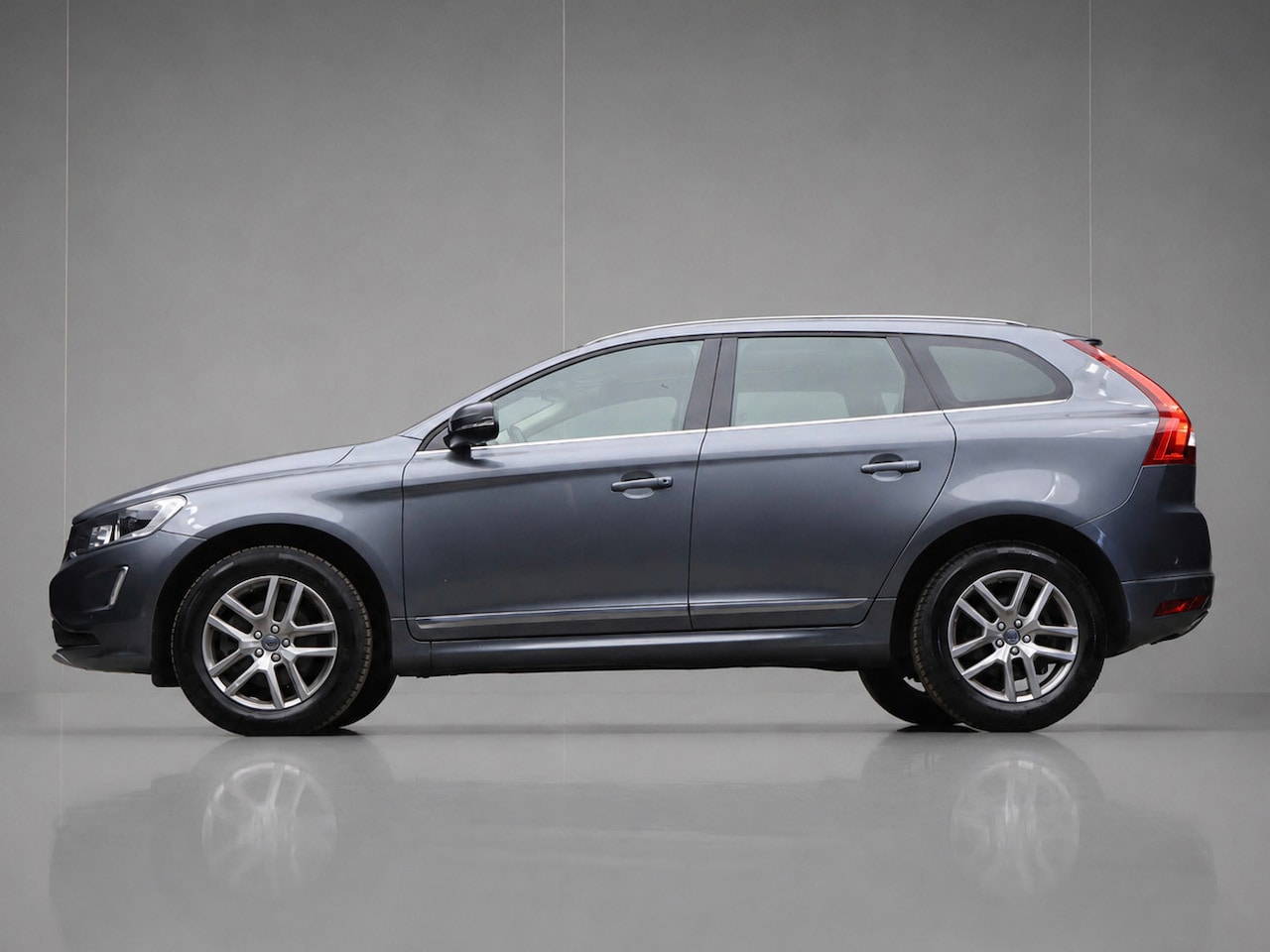 Volvo XC60 - 2.0 T5 FWD Polar+ Sport (SCHUIFDAK,NAVI,CAMERA,MEMORY SEATS,STOELVERWARMING,LEDER,CLIMATE, - AutoWereld.nl