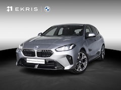 BMW 1-serie - 120 | M Sportpakket | Stuurwielrand verwarmd | Comfort Access | Achteruitrijcamera | Stoel
