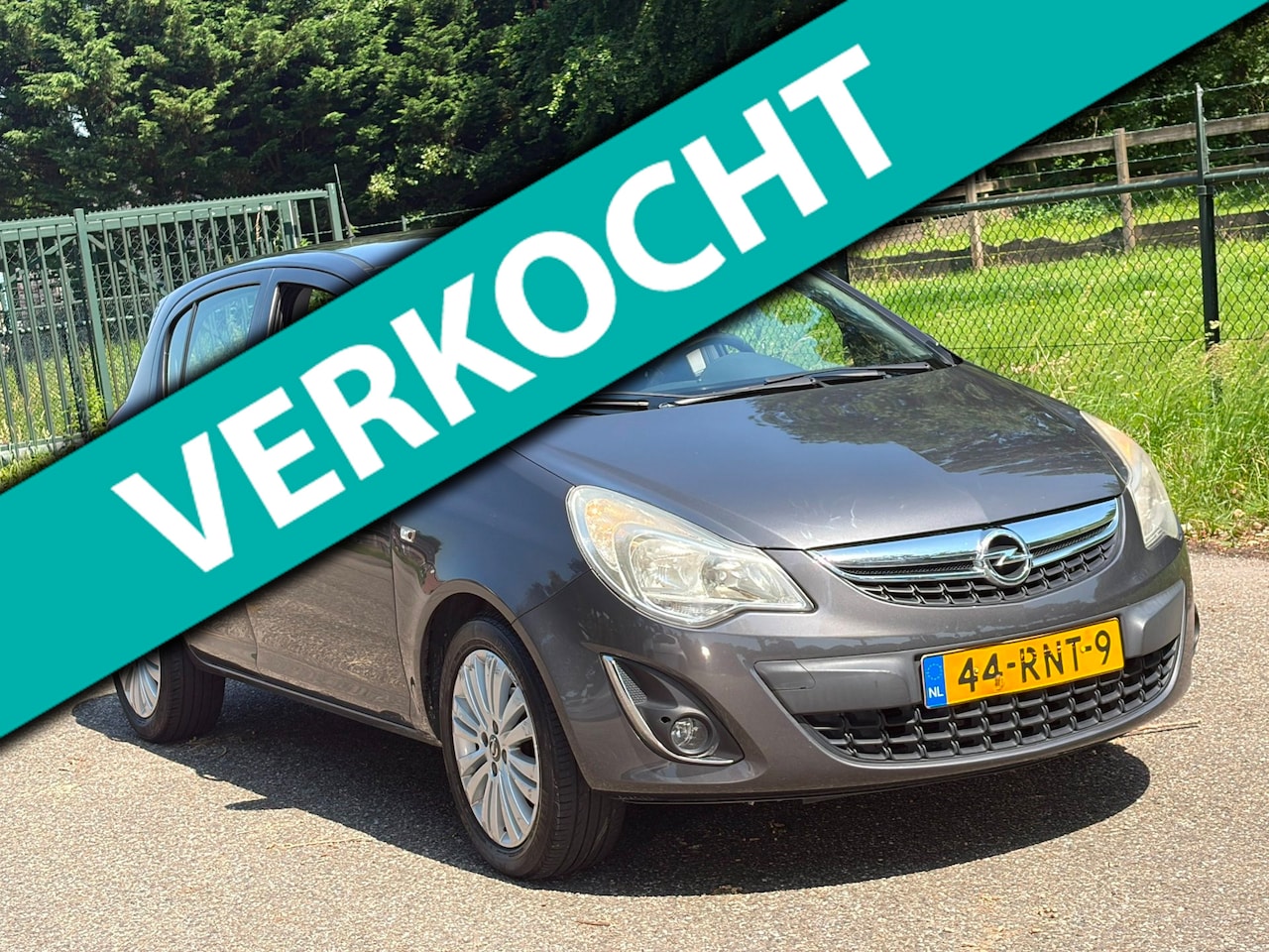 Opel Corsa - 1.2-16V Edition /Airco/5-Deurs/ - AutoWereld.nl