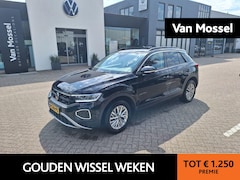 Volkswagen T-Roc - 1.5 TSI Life Business | VIRTUAL COCKPIT | CAMERA | TREKHAAK | NAVIGATIE | KLIMAATREGELING