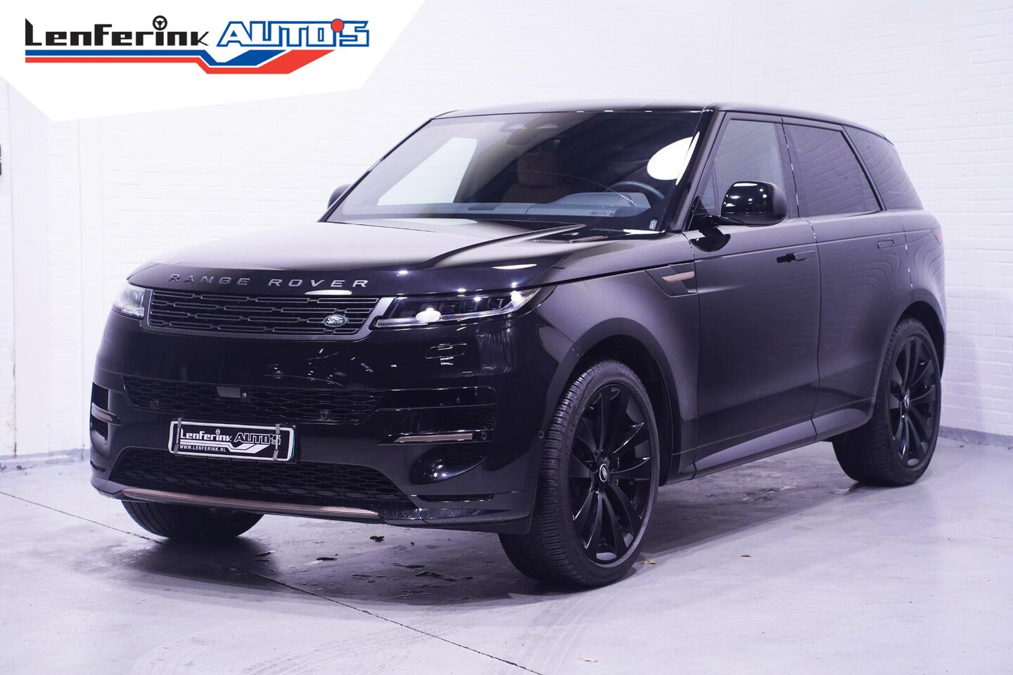 Land Rover Range Rover Sport - D300 Dynamic SE Grijs Kenteken 2p Leder Bruin, 360 Camera, Navi, LED, Adapt. Cruise - AutoWereld.nl