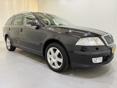 Skoda Octavia Combi - 1.6 FSI Elegance Navi/Clima