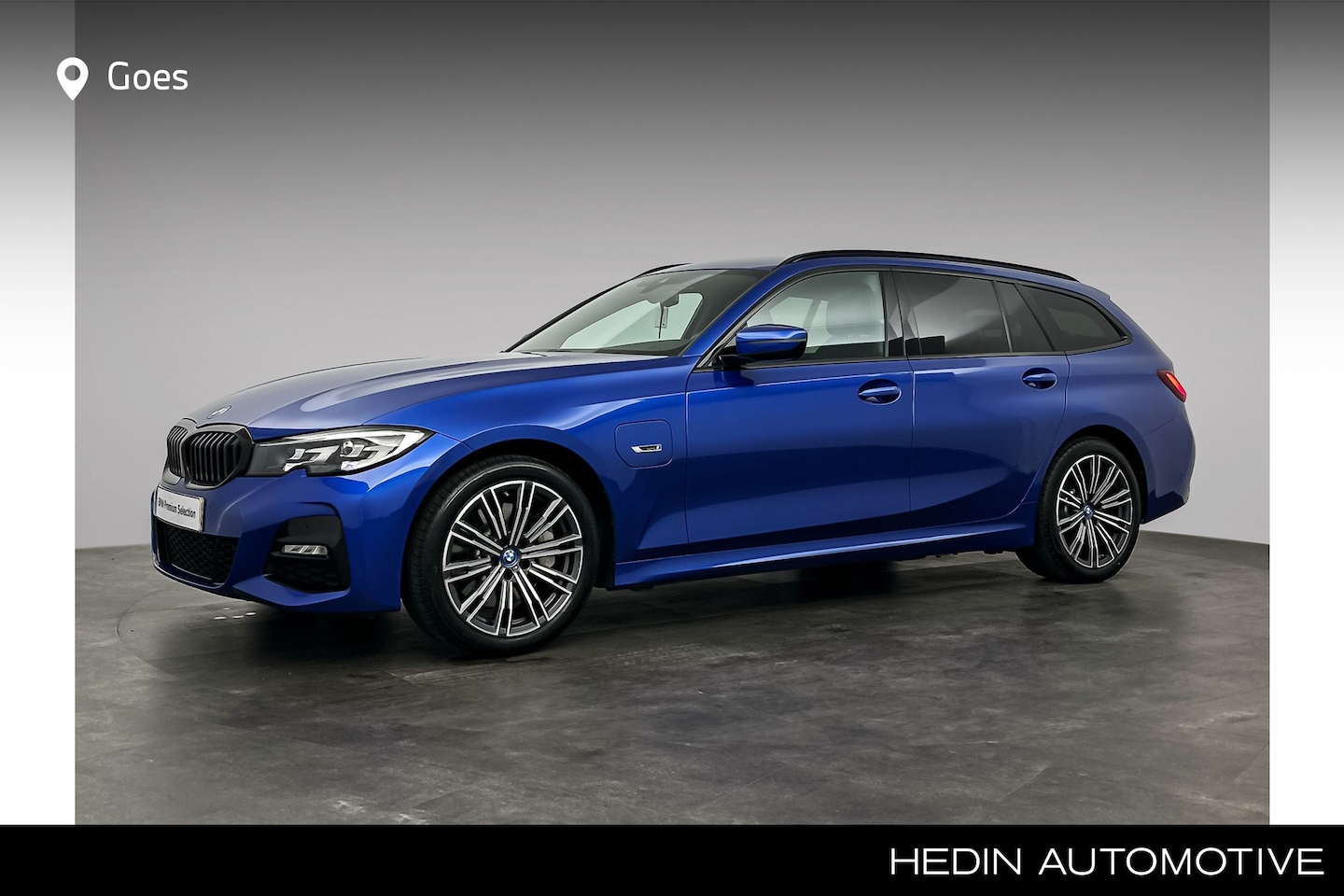 BMW 3-serie Touring - 330e | Model M Sport | Trekhaak met elektrisch wegklapbare kogel | Extra getint glas achte - AutoWereld.nl