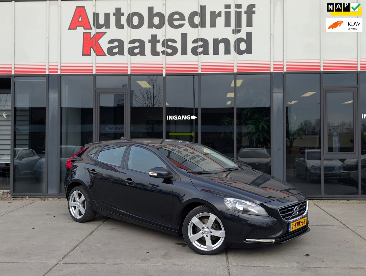 Volvo V40 - 1.6 D2 Base Business - Clima - Cruise - - AutoWereld.nl