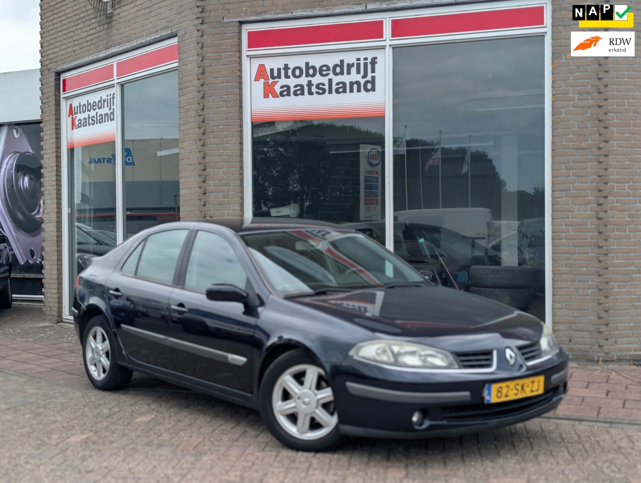 Renault Laguna - 1.6-16V Business - Trekhaak - Clima - Cruise - - AutoWereld.nl