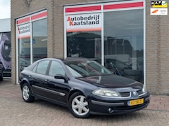 Renault Laguna - 1.6-16V Business - Trekhaak - Clima - Cruise