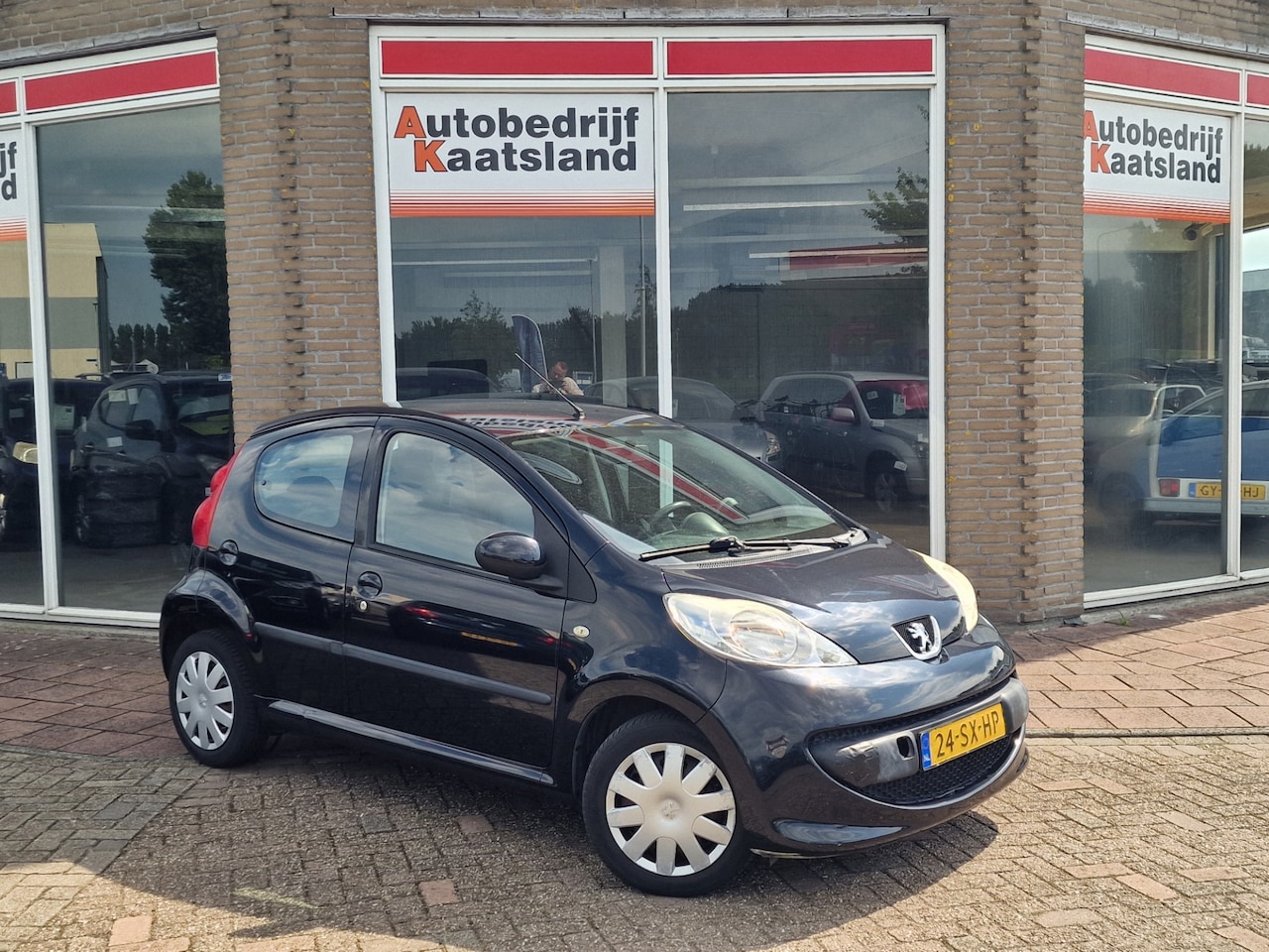 Peugeot 107 - 1.0-12V XS - Nieuwe APK Elek ramen - AutoWereld.nl