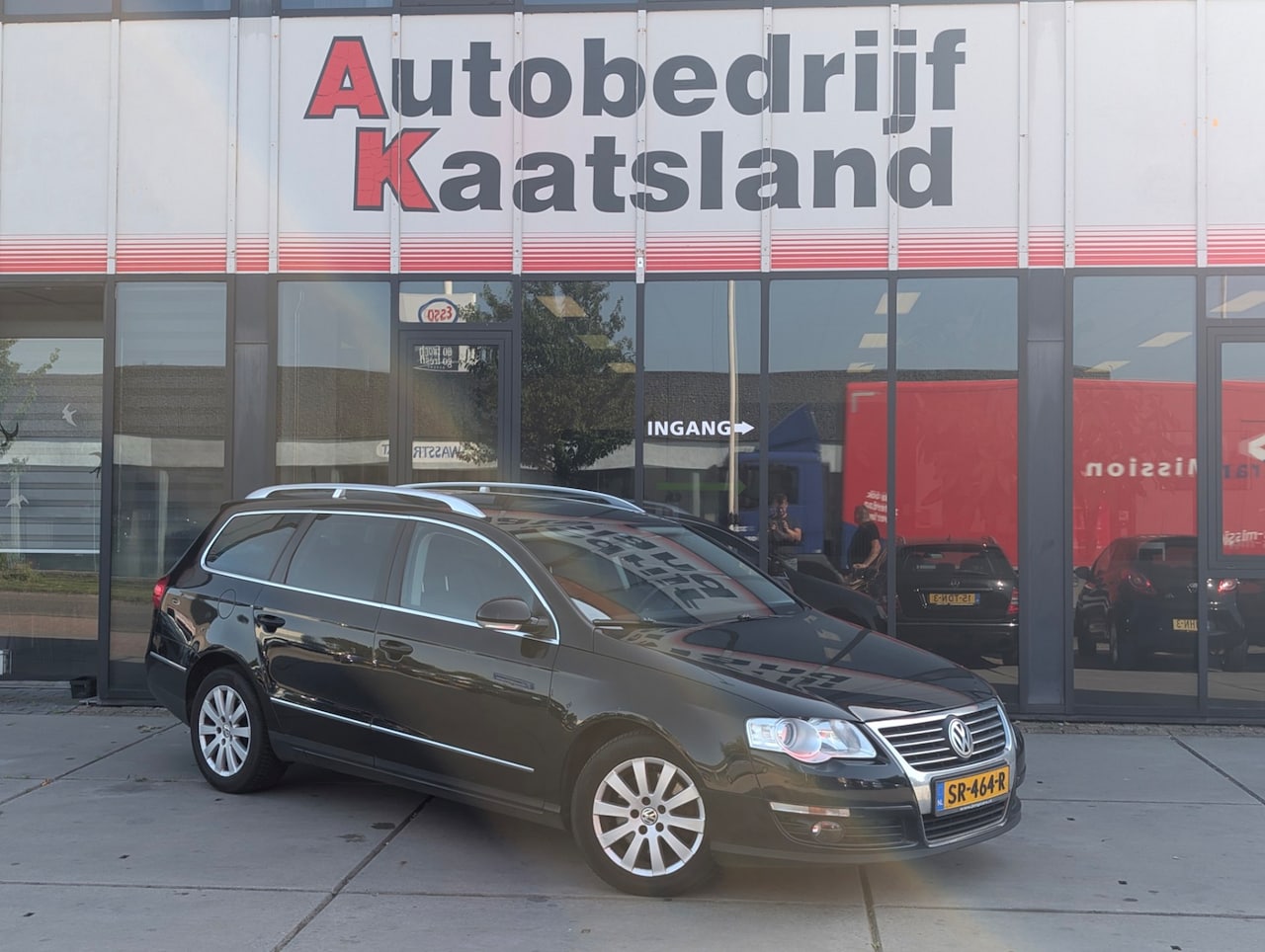 Volkswagen Passat Variant - 2.0 TDI Highline - Automaat - Cruise - Trekhaak - Navi - AutoWereld.nl