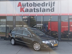 Volkswagen Passat Variant - 2.0 TDI Highline - Automaat - Cruise - Trekhaak - Navi