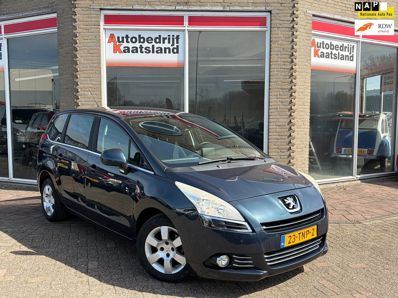Peugeot 5008 - 1.6 VTi Blue Lease 5p. - Navi - Cruise - PDC - Clima - 2012 - AutoWereld.nl