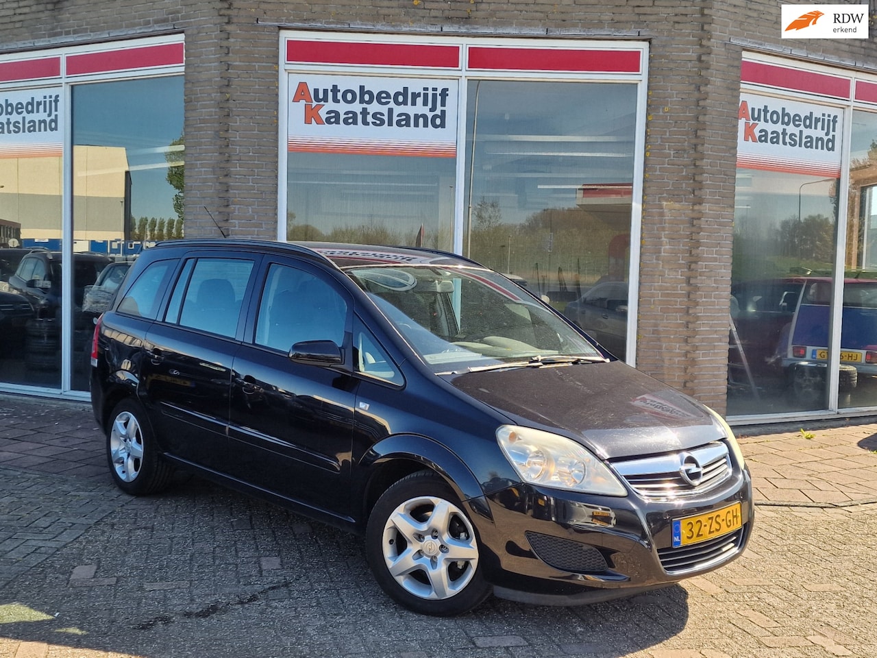 Opel Zafira - 1.6 Business 7 Persoons - Airco - Carplay - AutoWereld.nl