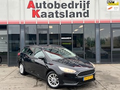 Ford Focus Wagon - 1.0 Trend Edition - Navi - Cruise - 2015