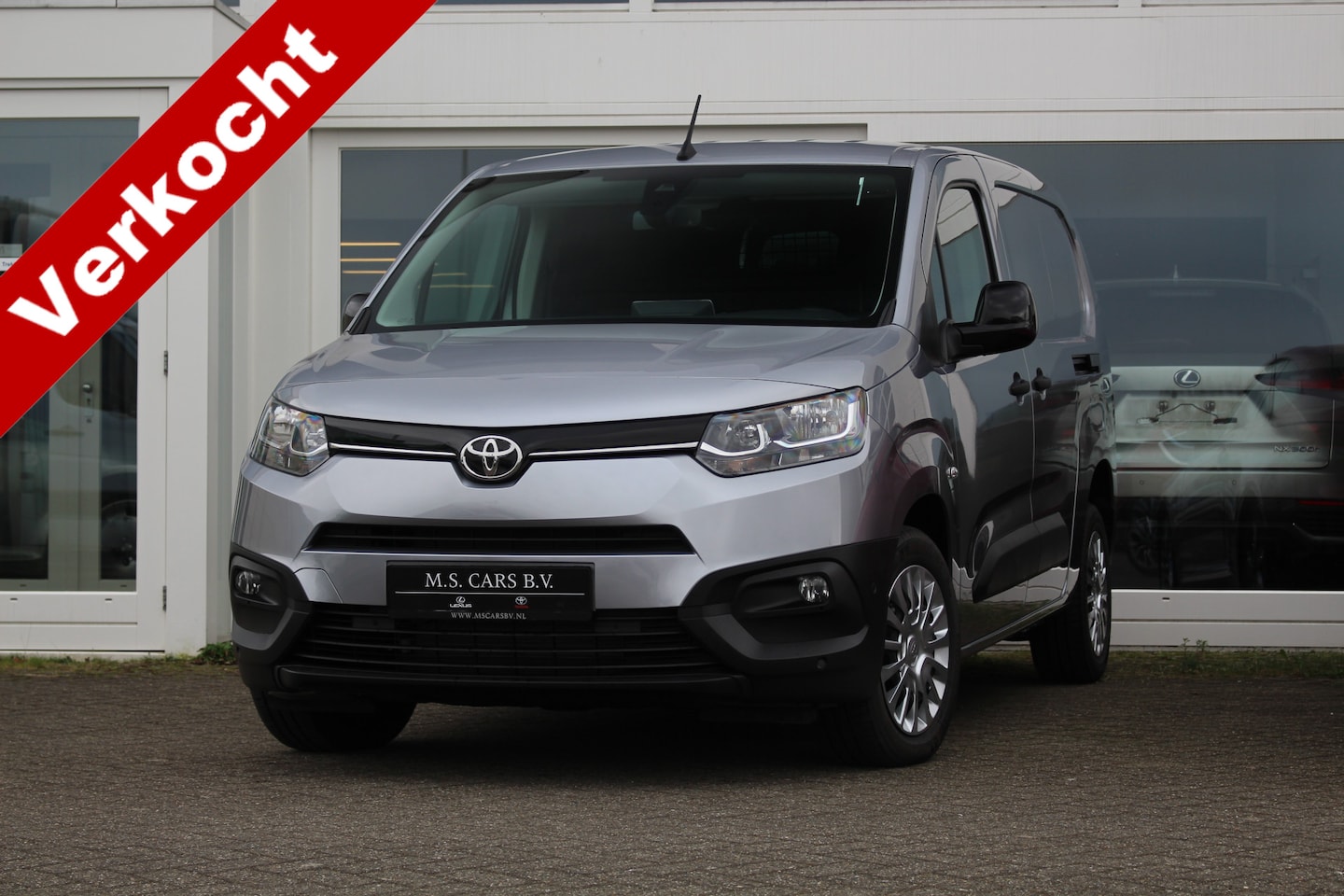 Toyota ProAce City - 1.5 D-4D Lang I Live Long I Applecarplay I Fabrieksgarantie - AutoWereld.nl