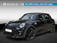 MINI 5-Deurs - Cooper C | Dalston Edition | John Cooper Works Uitvoering | Glazen panoramadak | Achteruit