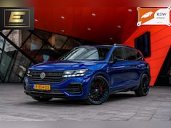 Volkswagen Touareg - 3.0 TSi 4MOTION R | Panoramadak | Stoelmassage | Stoelverwarming achter