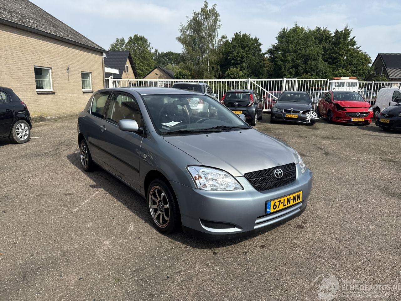 Toyota Corolla - 1.6 VVT-i L.Terra - AutoWereld.nl